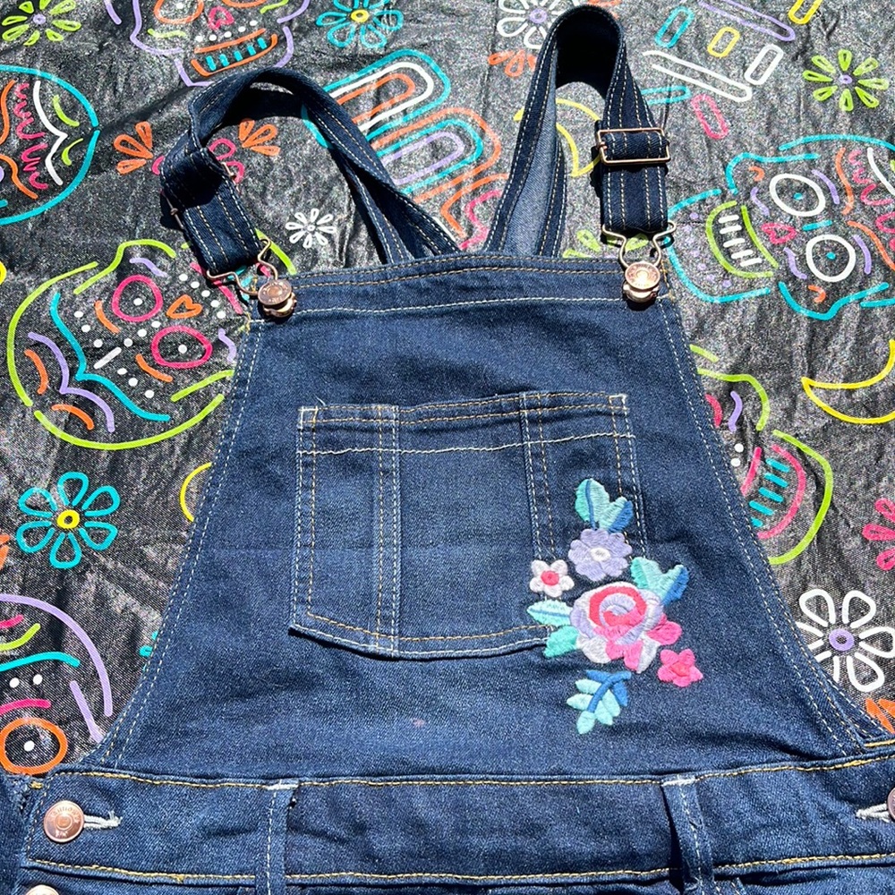 Cute jean dress for girls